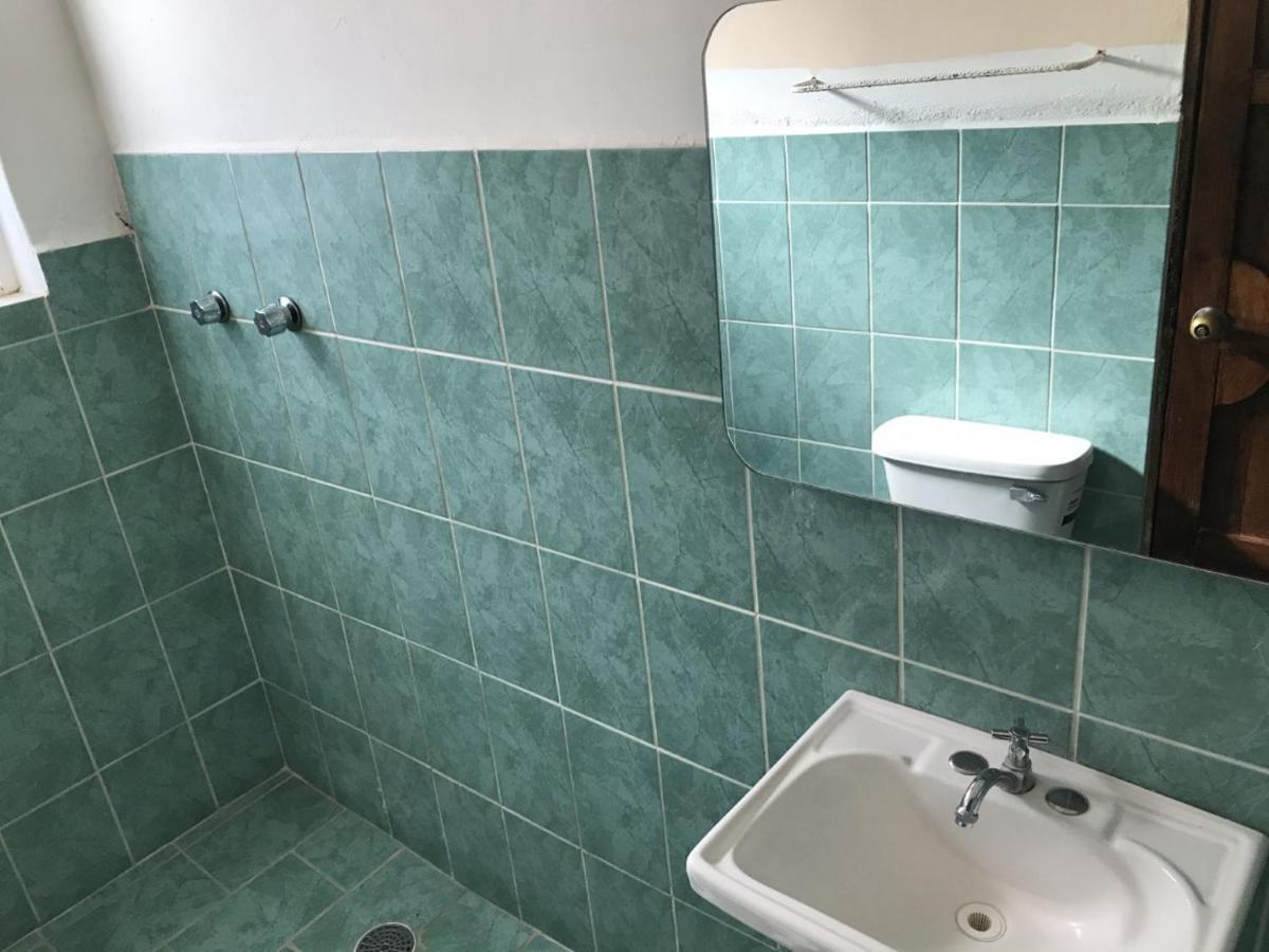 Hotel Izala San Pedro Pochutla Extérieur photo